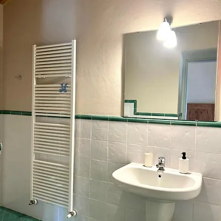 Esclusiva Tra I Vigneti Del Garda *