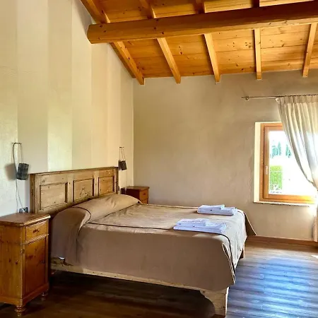 Esclusiva Tra I Vigneti Del Garda Villa *
